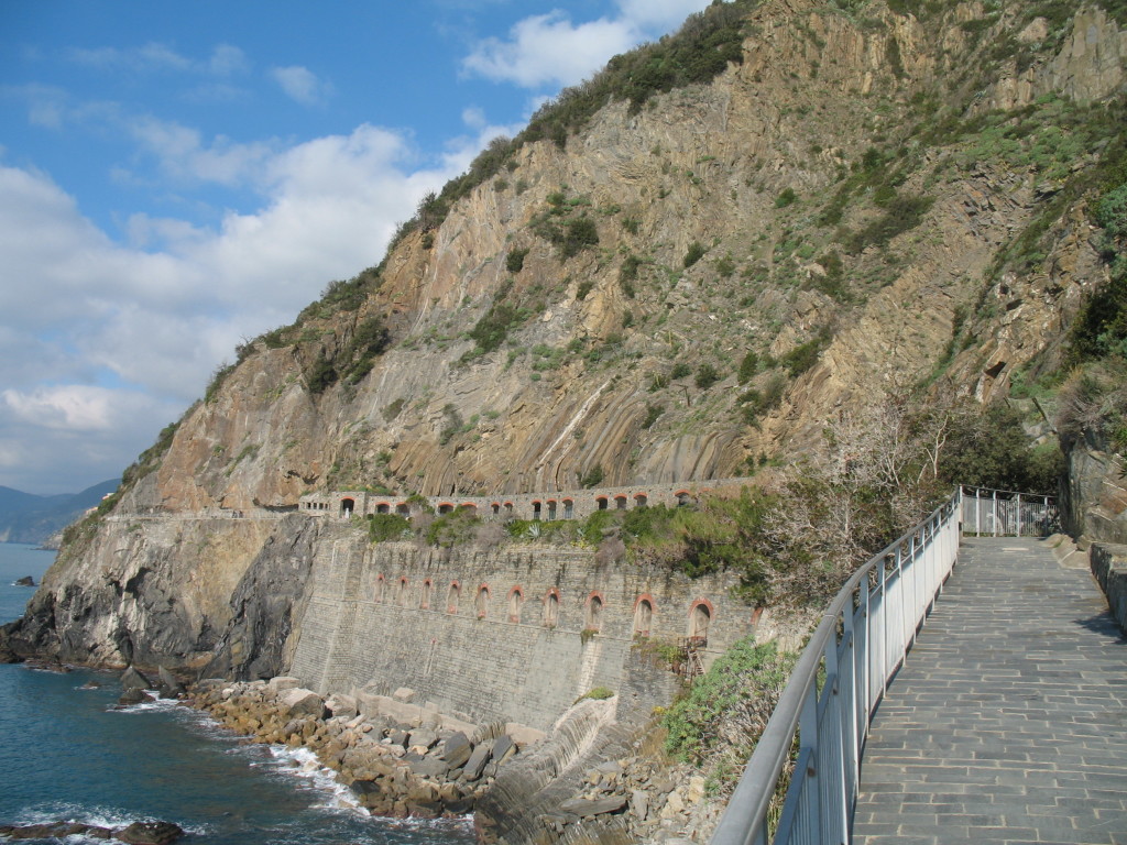 Cinque Terre: Riapre il primo tratto della Via Dell’Amore